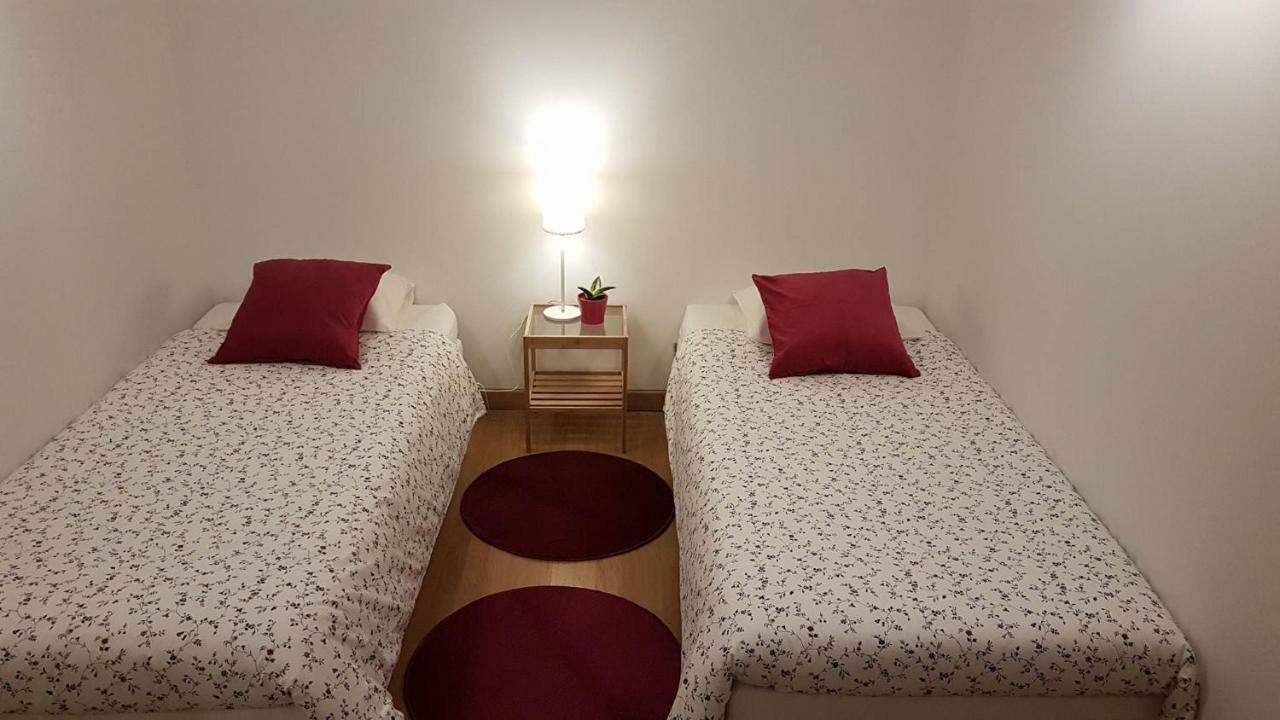 Stay In The Heart Of Alfama! Lisbon Bagian luar foto